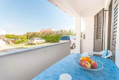 Appartamento Vacanza con famiglia Pag