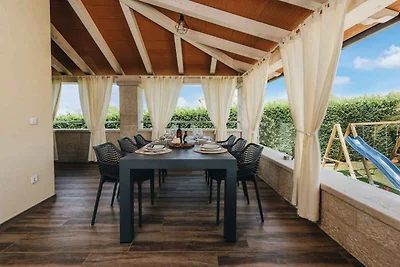 Domek letniskowy Urlop wypoczynkowy Kaštelir