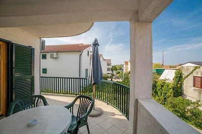 Studio-Apartment in Srima in der Nähe von Vod