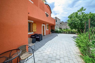 Ferienwohnung mit Terrasse und Klimaanlage