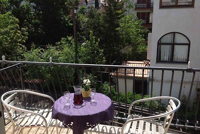 Ferienzimmer mit Balkon