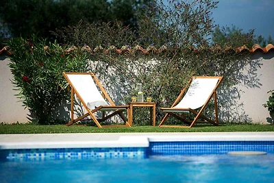 Villa mit Pool, Sauna, privatem Tennis- und