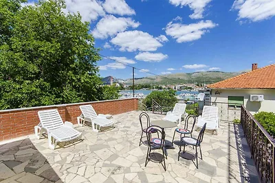 Ferienwohnung mit Klimaanlage und Meerblick
