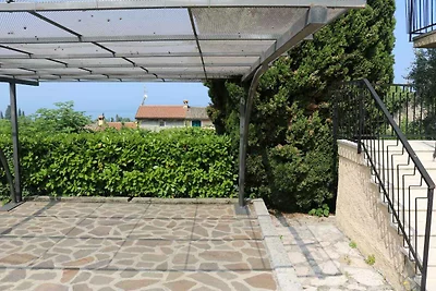 Ferienwohnung mit Terrasse und Kamin