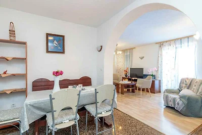 Ferienwohnung mit Klimaanlage und Balkon