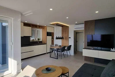 Ferienwohnung mit Balkon und Klimaanlage