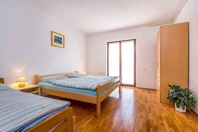 Ferienwohnung mit Terrasse und Klimaanlage