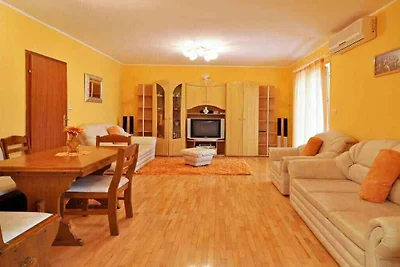 Ferienwohnung mit Klimaanlage und Meerblick