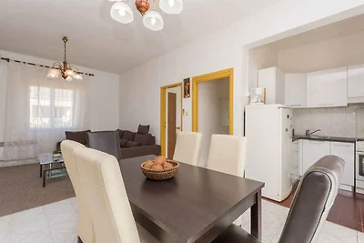 Ferienwohnung Familienfreundlich mit Klimaanl