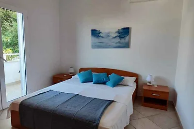 Ferienwohnung mit Balkon und Meerblick