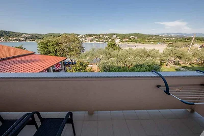 Ferienzimmer in Strandnähe mit Terrasse und