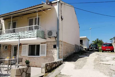 apartman za odmor Obiteljski odmor Vrboska