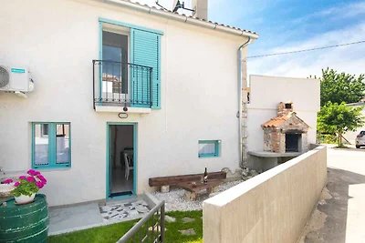 Ferienhaus in ländlicher Umgebung, rustikaler