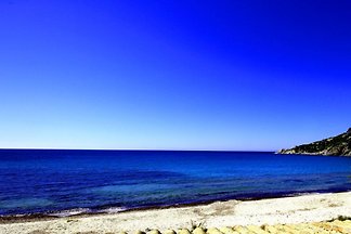 Villa Gennemari sur la plage de sable