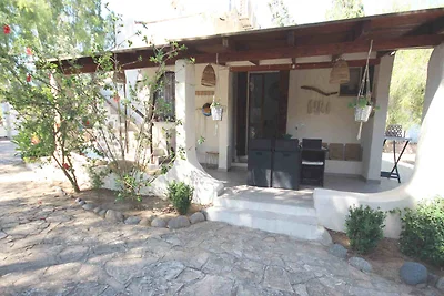 Villa dei Pesci, Strand met zwembad