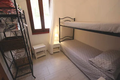 Villa dei Pesci, Strand met zwembad