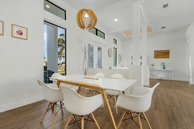 Villa Westside mit Solar und PV