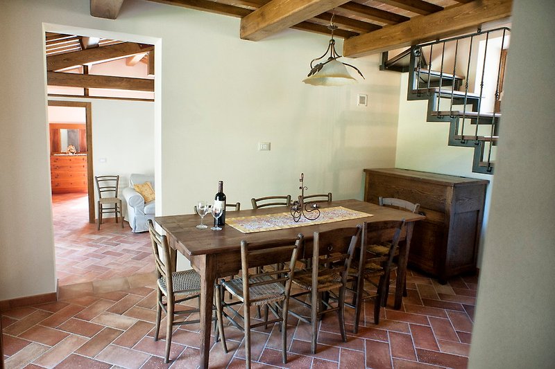 Villetta del Noce dining room
