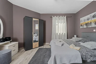 Haus D&E mit privatem Pool