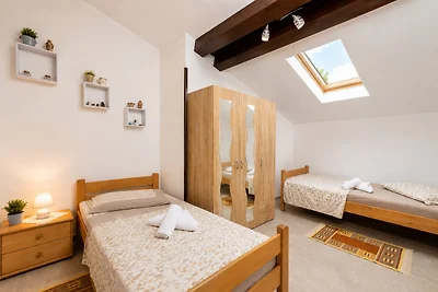 Haus Plum mit privatem Pool