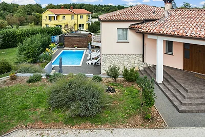 Haus D&E mit privatem Pool