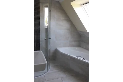 Ferienwohnung im OG - "Zum See"