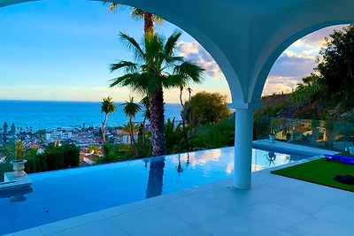 Villa Buganvilla