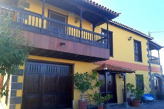 Casa Carlos