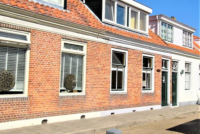 Voorschotenstraat 5