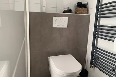 Amsterdam Beach Home 4