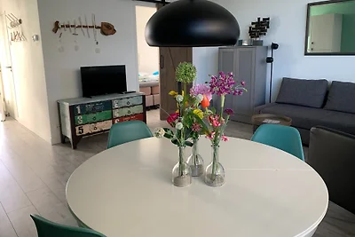 Amsterdam Beach Home 4