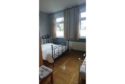 La vecchia scuola di Ahrensberg al lago Drewen