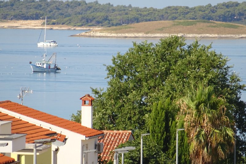 Blick zum Meer vom Balkon (Mit Zoom hergeholt)