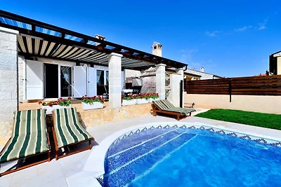 Villa Mila