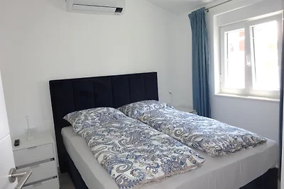 Sara Apartment 4