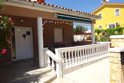 Kuca Villa Nena