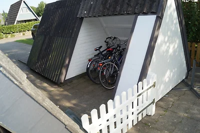 Ferienhaus Damp, WLAN, Parkplatz