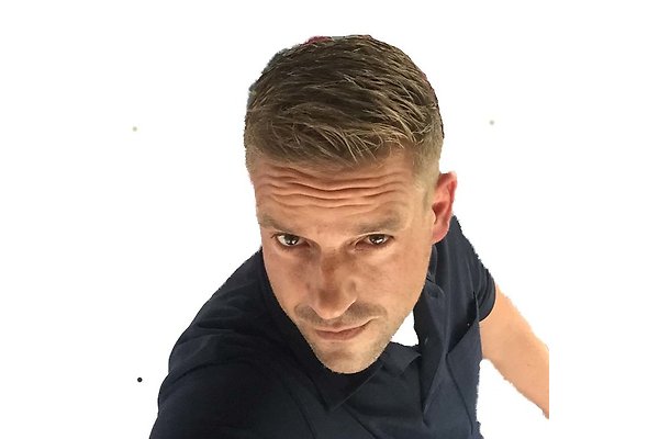 Herr C. Baumann Herr C. Baumann