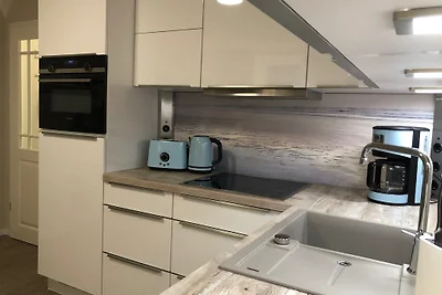 Ferienwohnung Asta-Luise mit Balkon