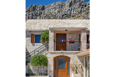 Dalmatian Stone Residence