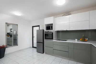 Solaris Holiday Home