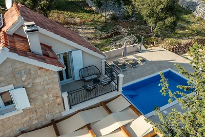 Emerald Hideaway Pool Villa