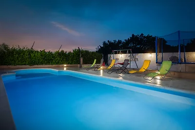 Ferienhaus Erholungsurlaub Katuni