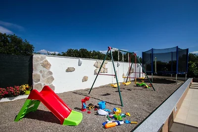 Ferienhaus Erholungsurlaub Katuni