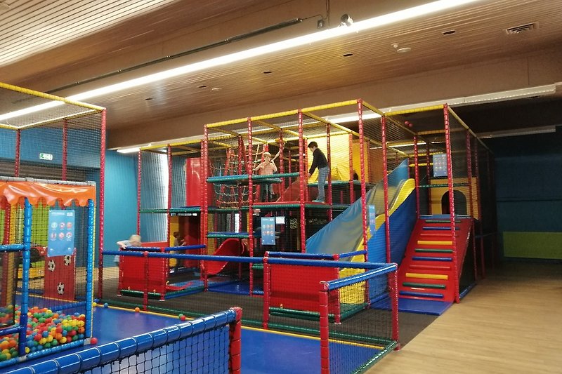 Indoor Spielplatz