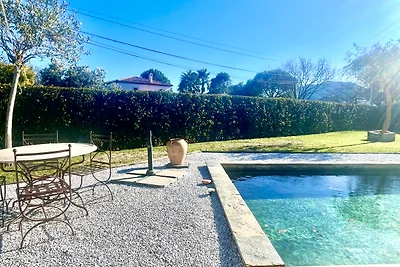 Maison Blanche+ großem Pool+Garten!