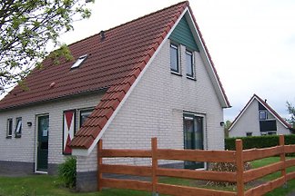 Maison individuelle avec jardin et terrasse