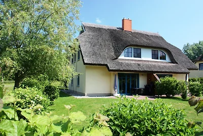 4**** casa di paglia con sauna e camino