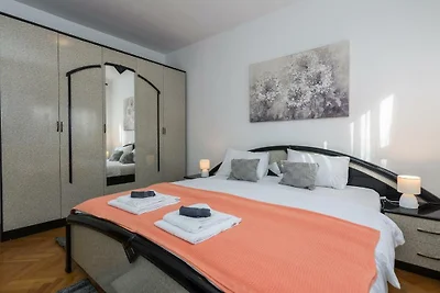 Holiday House Lavanda