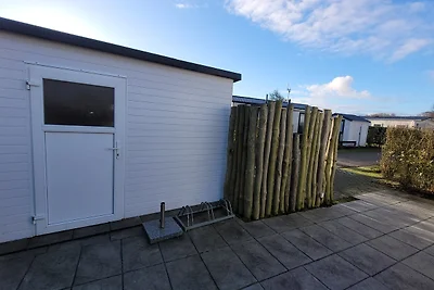 Komfort Chalet Zwaan 5* Beach & Camping Resort Julianahoeve